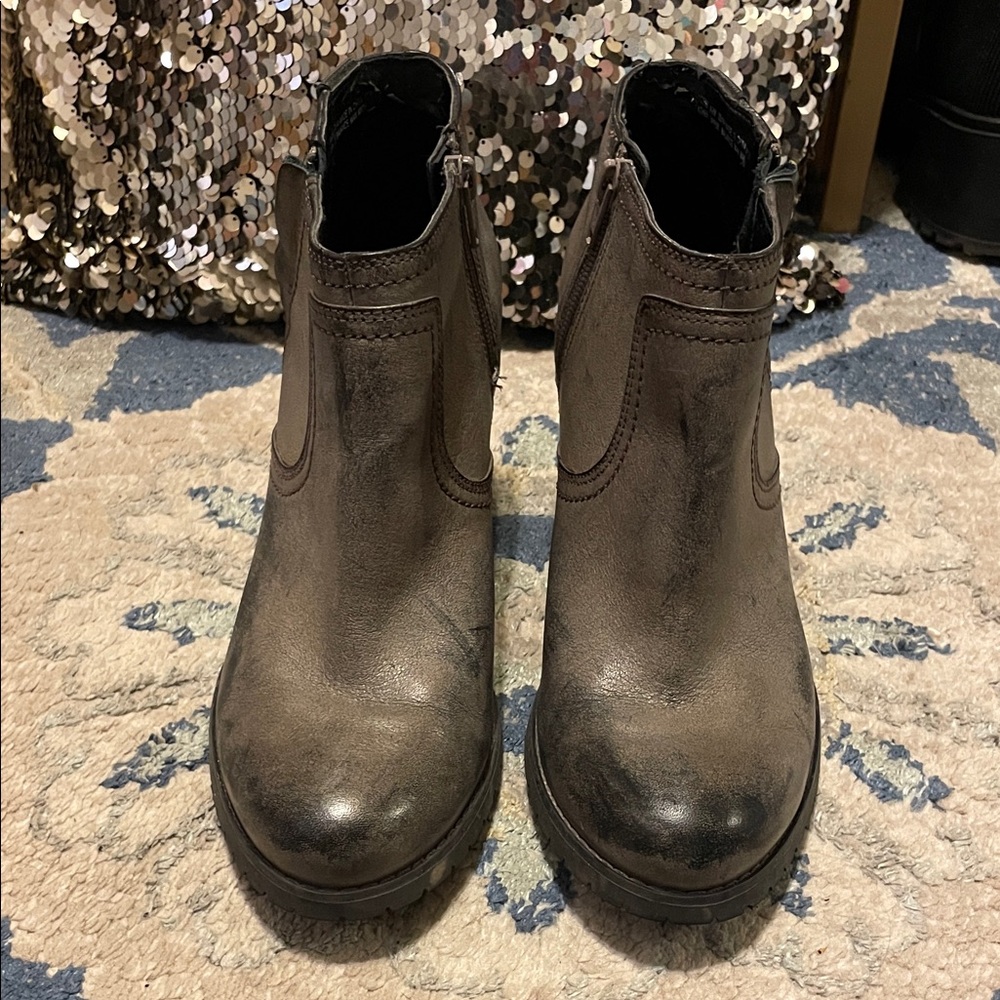 Clarks Metallic Gray Ankle Boots